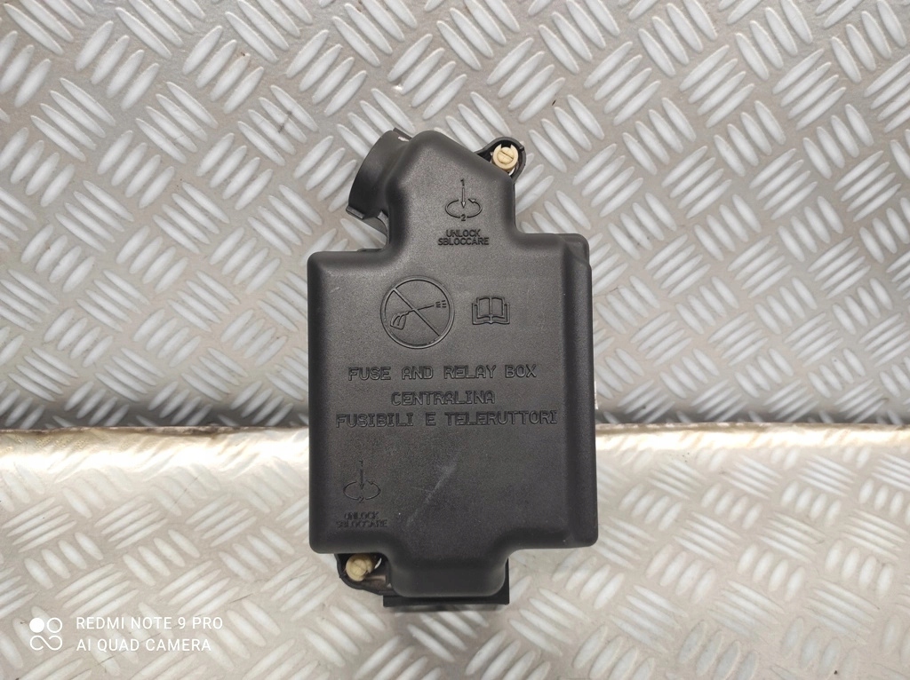 Коробка запобіжників корпус fiat tipo ii 51890355 Оригінал
