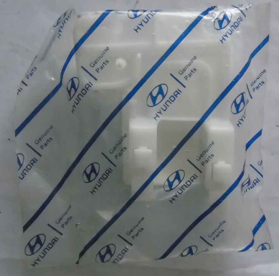 фото №1, Фіксатор замка двері передніх santa fe 00-06