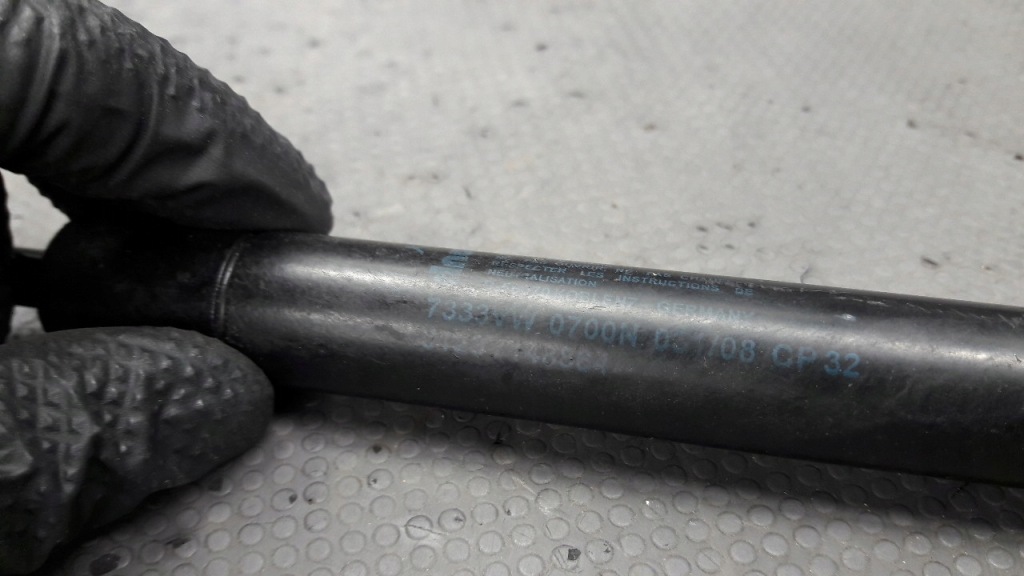 51237148864 привод капот mini cooper r55 r75 с Разборки