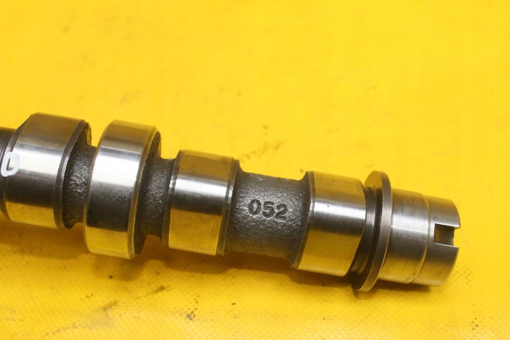 Купить Вал распределительного вала впускной  alfa mito 1.6 jtd m-jet