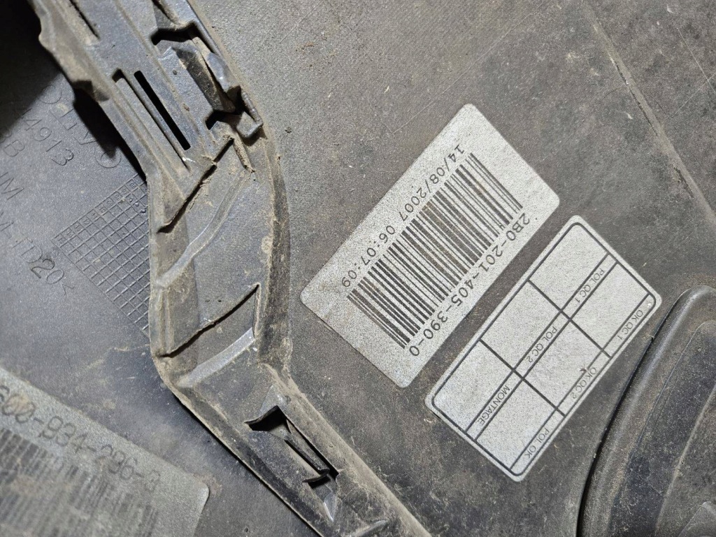 Бампер перед volvo v50 facelift 2007 30744976 Цена