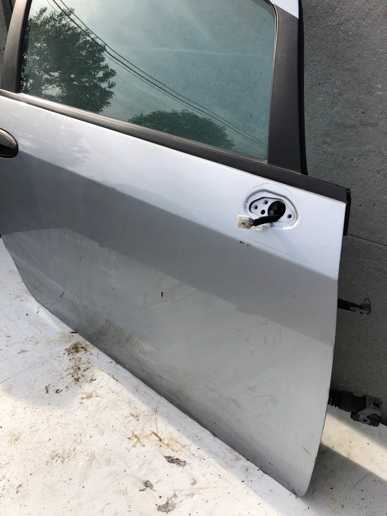 фото №4, Двері перед передні праве fiat grande punto 3d