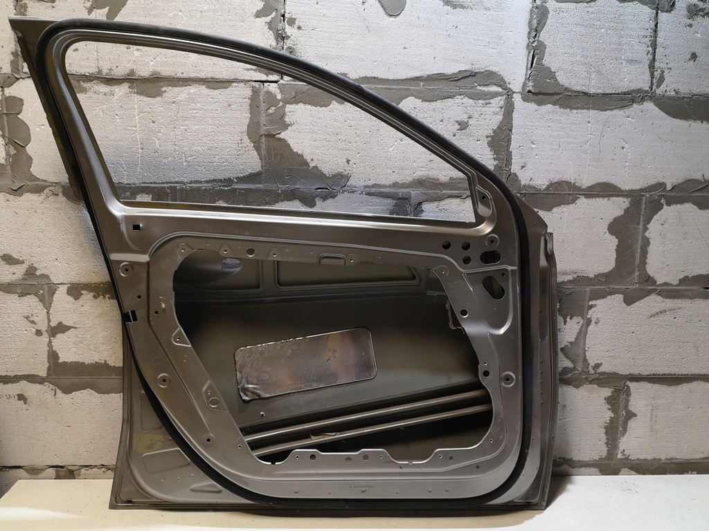 фото №6, Дверь левый перед mercedes a w177