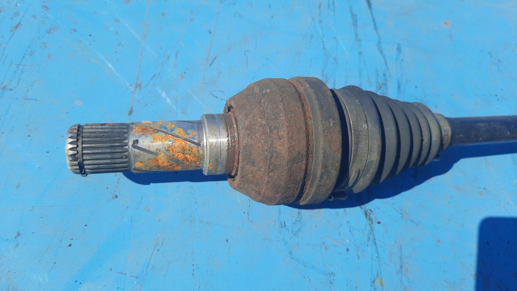 фото №2, Приводной вал задняя p30651528 volvo xc90