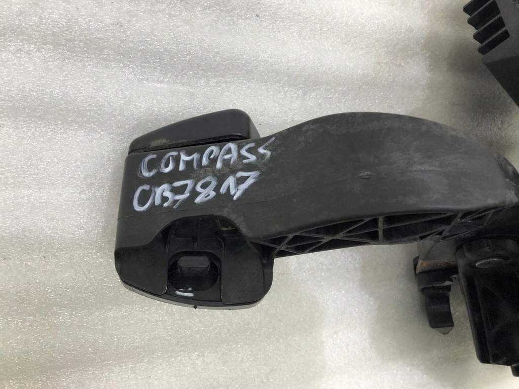 фото №8, Педаль тормоза jeep compass ii 1.4