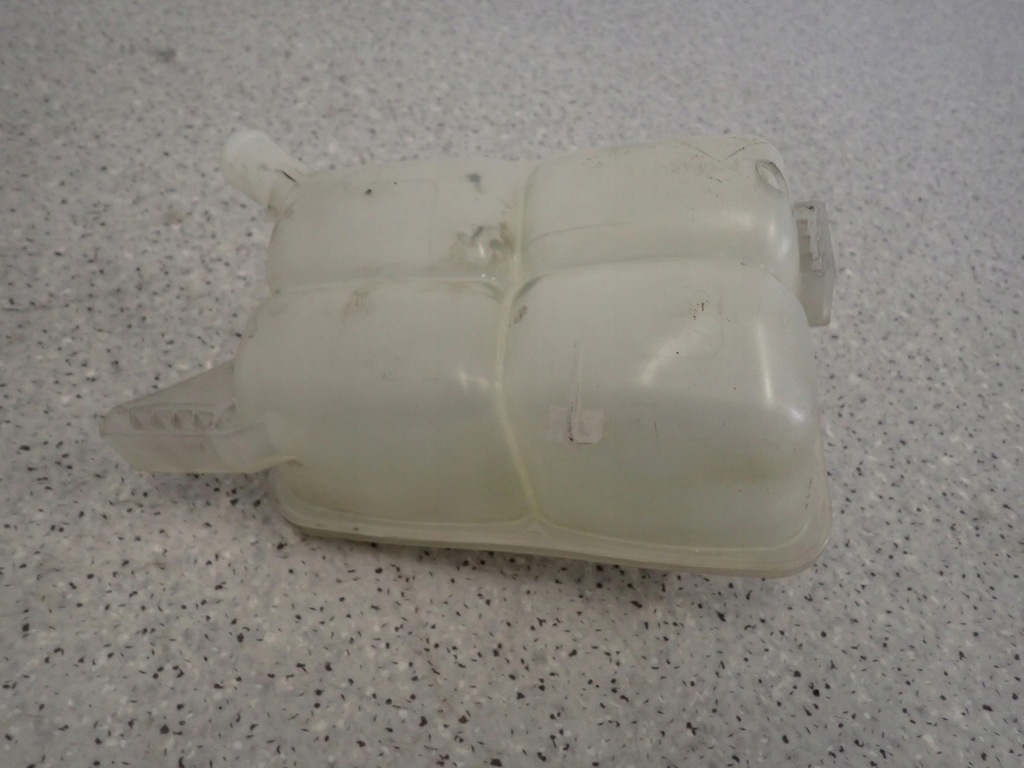 фото №7, Mazda 3 mazda3 1.6i 03-07 бачок розширювальний