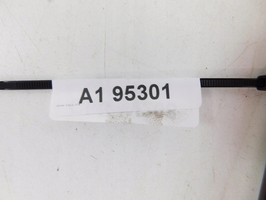 фото №5, Mercedes clk w208 3,2 v6 молдинг рамка дверь кузов левая