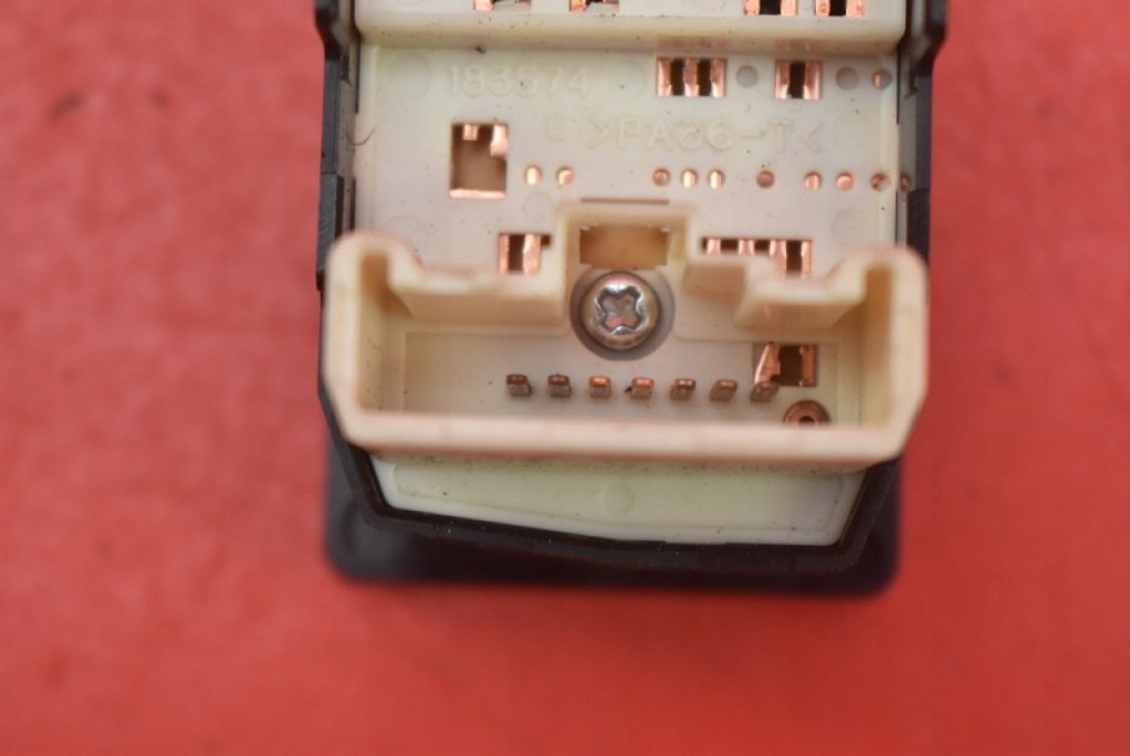 фото №7, Панель регулювання дзеркал 769746d toyota auris 1 i 06-09