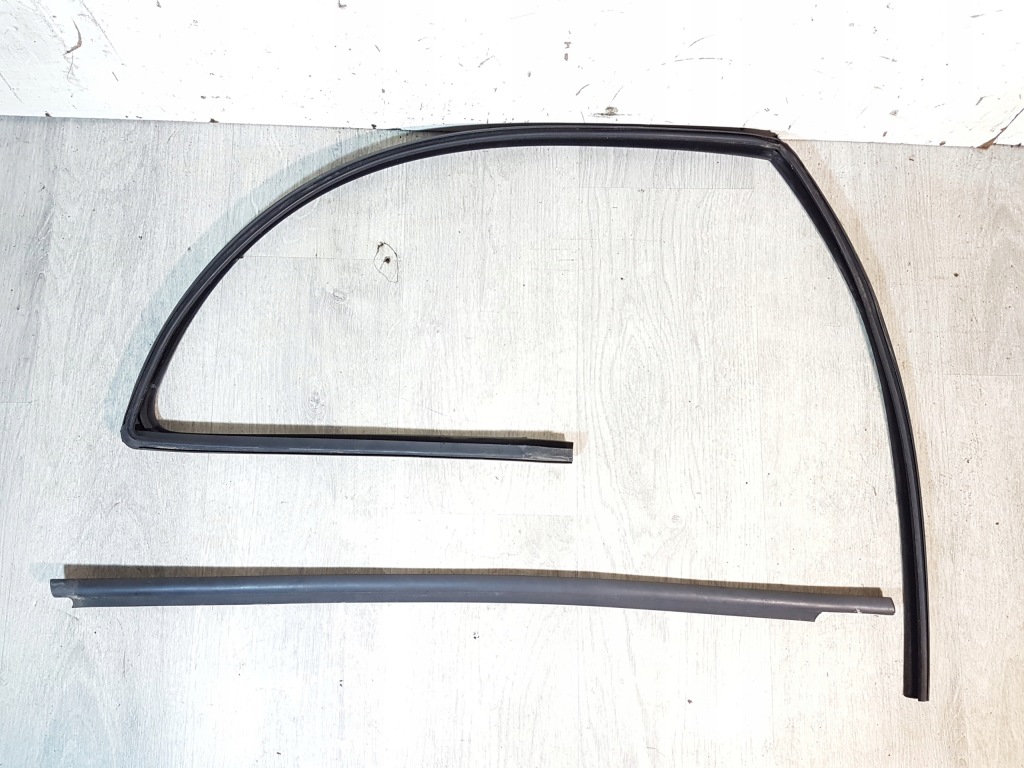 фото №2, Ущільнювачі скло двері перед праве kpl opel astra g