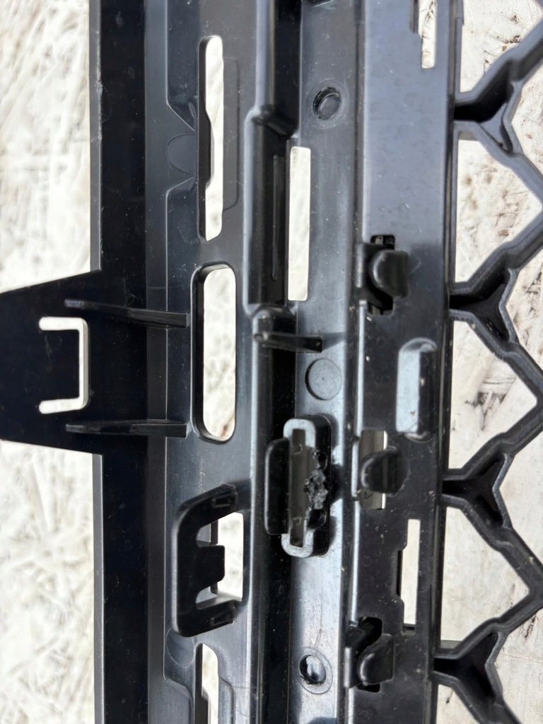 фото №8, Mercedes e klasa w214 решётка радиатора решётка радиатора оригинал a2148805300 a2148804501