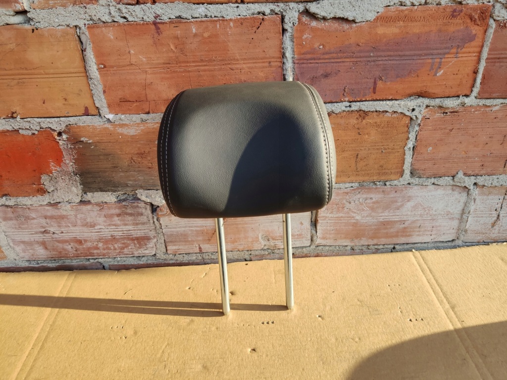 фото №1, Mondeo mk4 lift подголовник кожа задняя средний сиденье