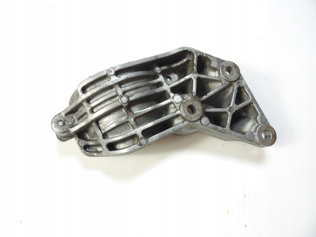 фото №3, Ford fiesta mk7 1.o eb опора полуось