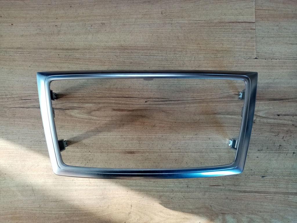 фото №1, Mercedes ml w166 рамка консолі радіо навігації хром a1666801917