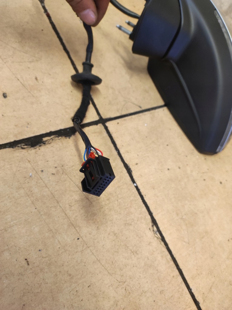 фото №8, Зеркало левая audi rs3 a3 8v hb 10 pin