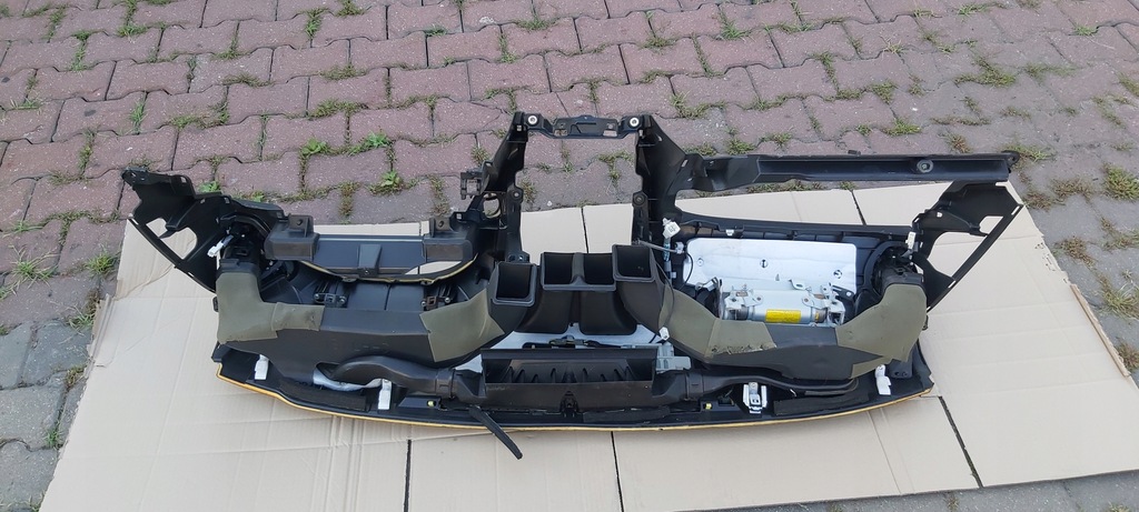 фото №9, Панель приладів консоль pulpit lexus is ii