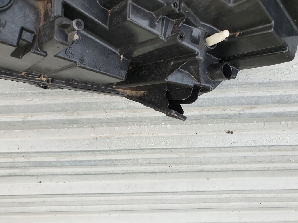 фото №6, Peugeot 3008 5008 17- лампа europa правая