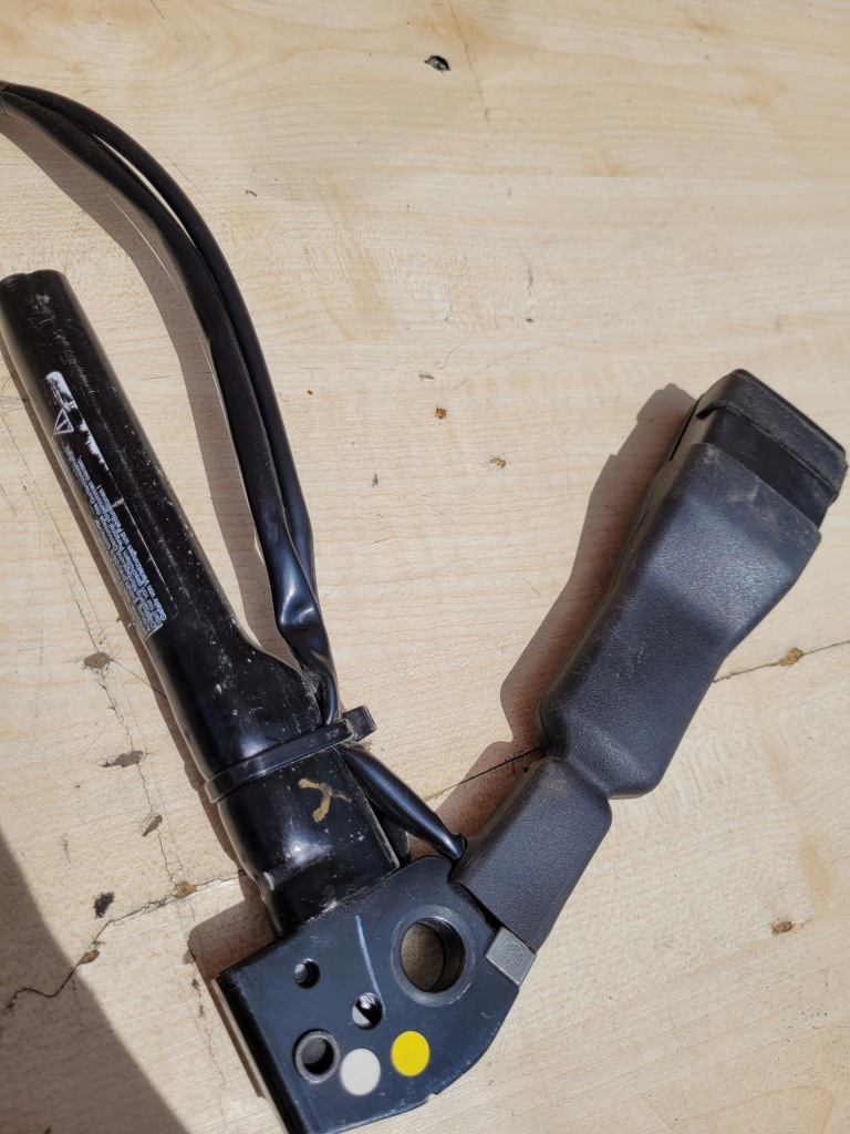 Jeep cherokee kk 7-12 натяжитель поперечина правая  перед в Украине