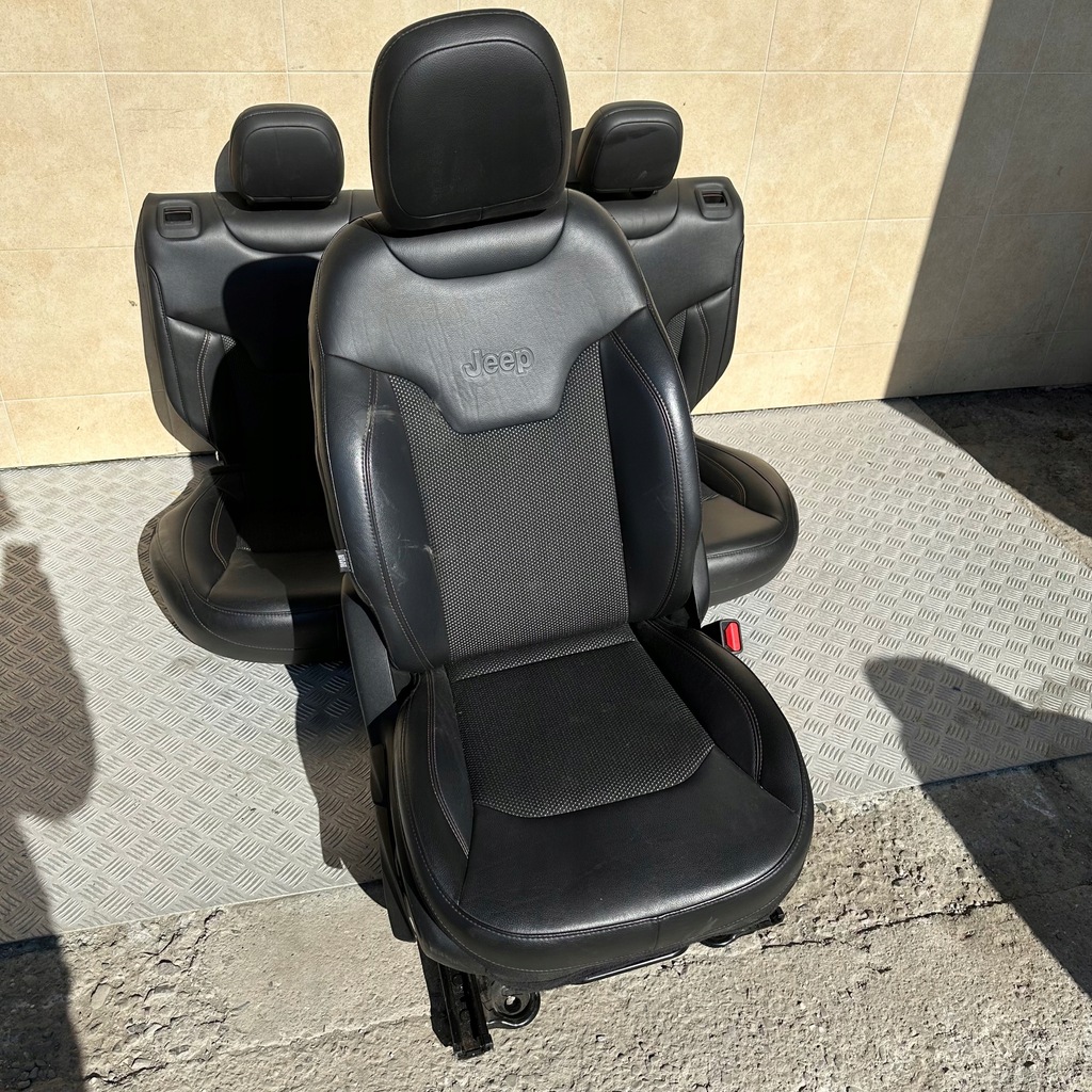 фото №6, Сидіння заднє сидіння напівшкіра jeep compass ii 2018 rok