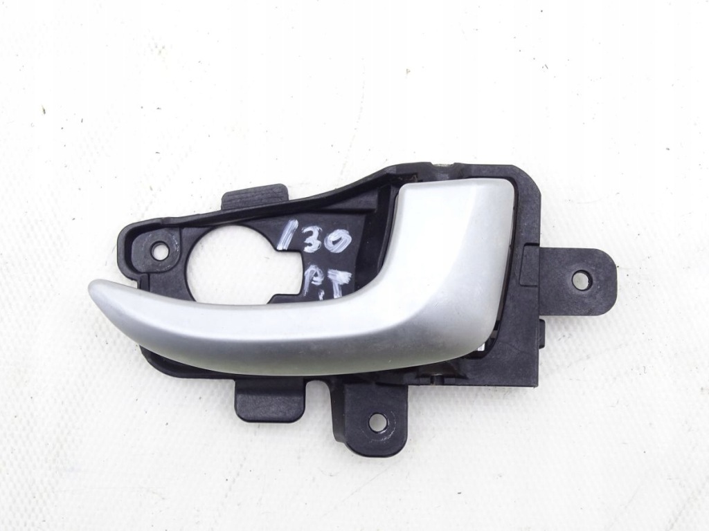 фото №1, Hyundai i30 ii 11-17 ручка внутрішня двері правий задня 82623-gd000