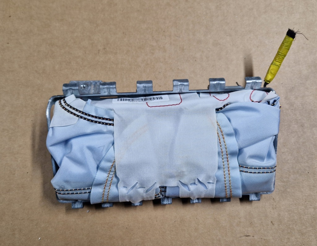 Купить Alfa romeo mito подушка подушка безопасности пассажира 34056657a 34058853h