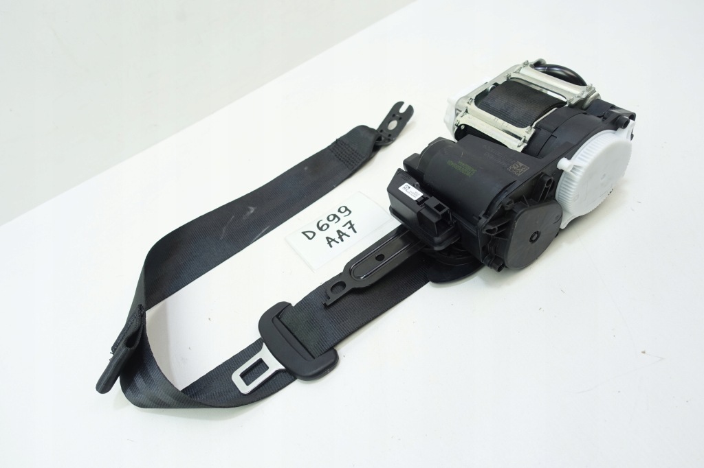 фото №4, Pas безпеки правий перед audi a3 8y 20-