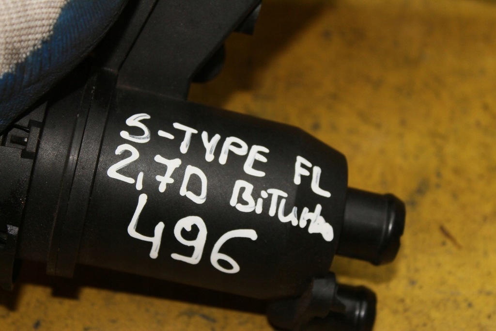 фото №10, Вентиляция картера масла jaguar s-type 4s7q-9424-kb