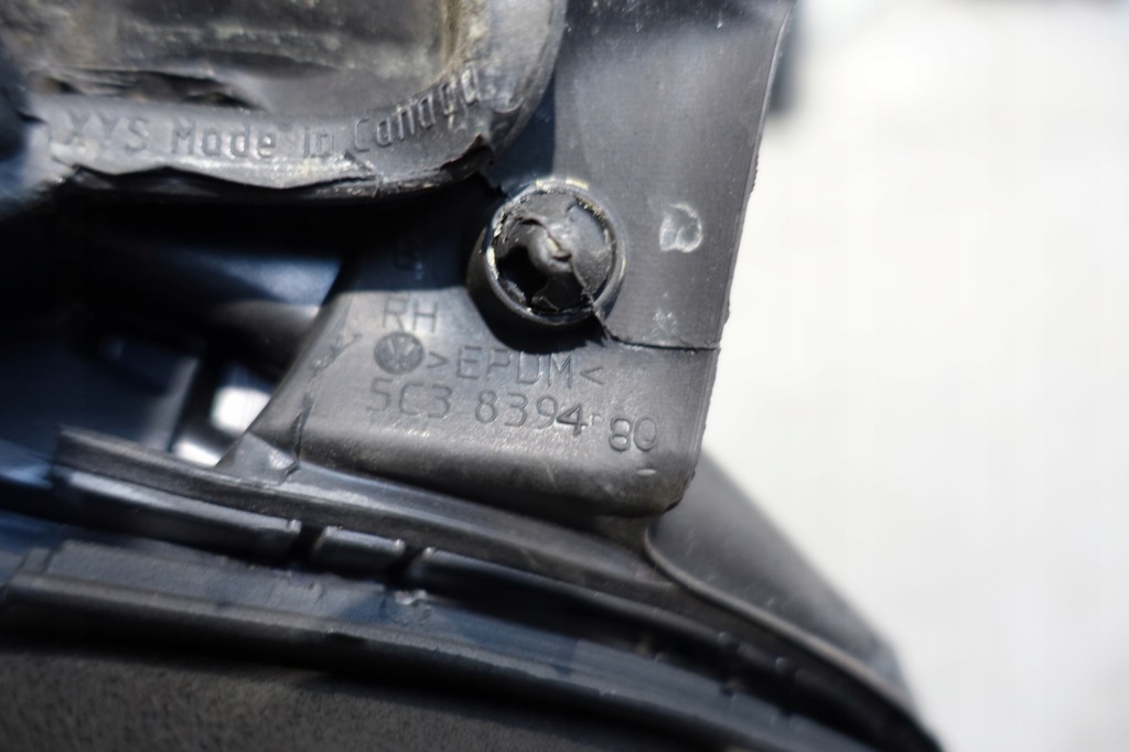 фото №4, Vw beetle 5c3 cabrio прокладка дверь правая