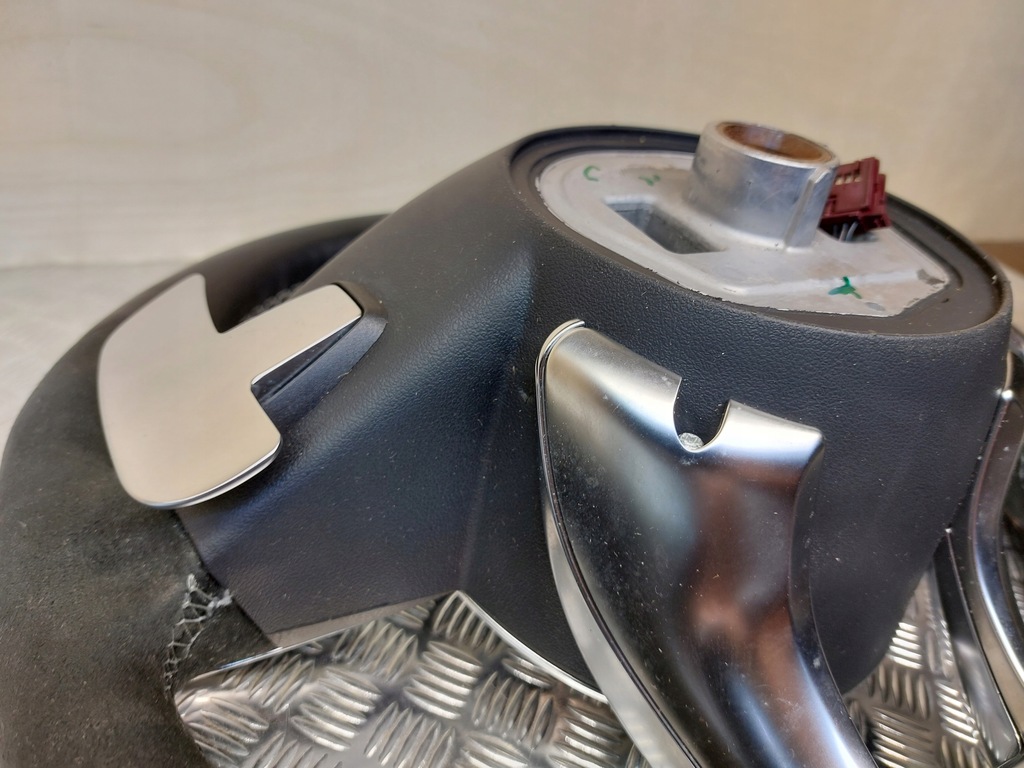 фото №12, Воздуховод mercedes amg w213, руль wheel