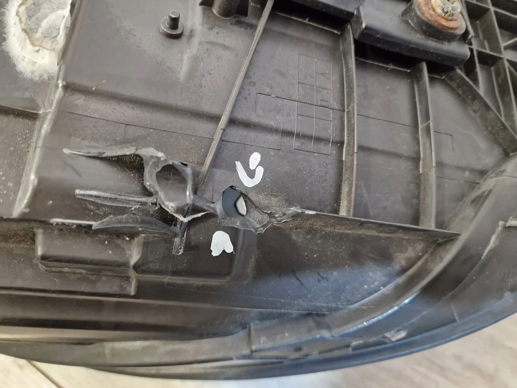 фото №14, Porsche cayenne 7p5 лампа ксенон перед левая