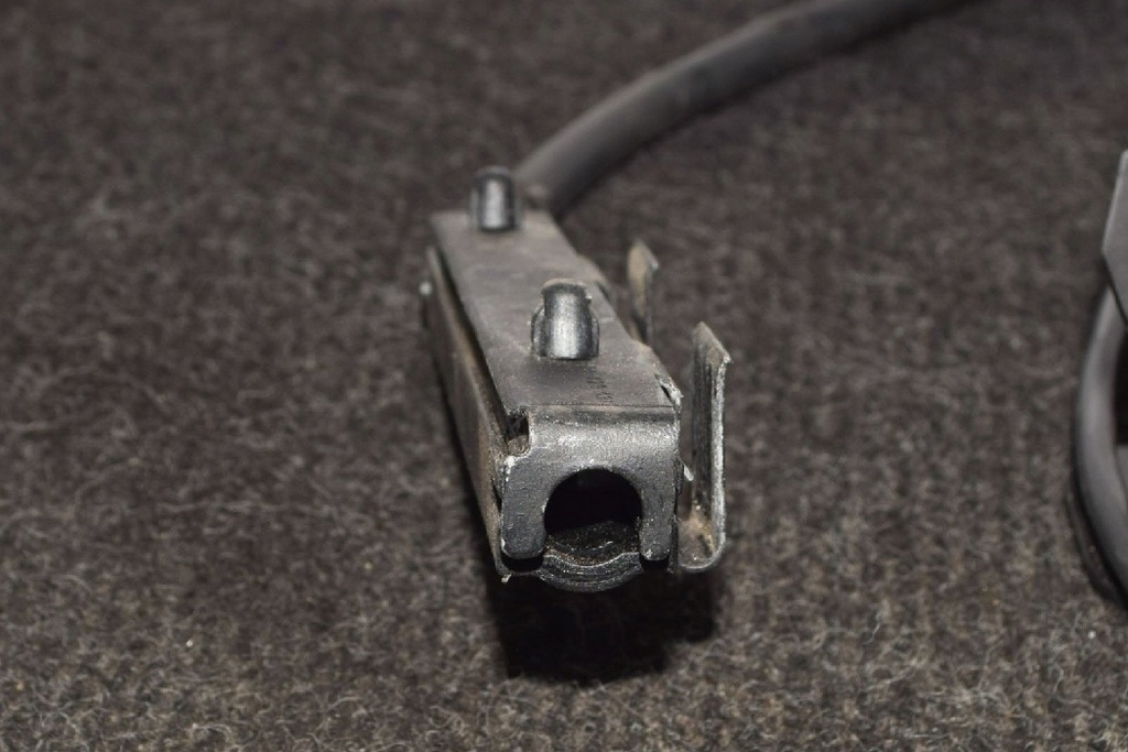 фото №8, Audi a5 s5 8t8 замок капот 8k2823746 3.0 бензин 245kw 2015 rhd