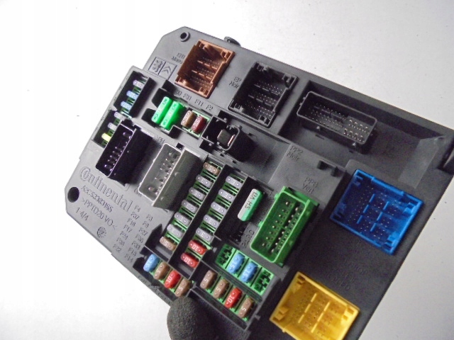 фото №4, Коробка предохранителей peugeot 308 ii t9 1.2 thp 2015 rok