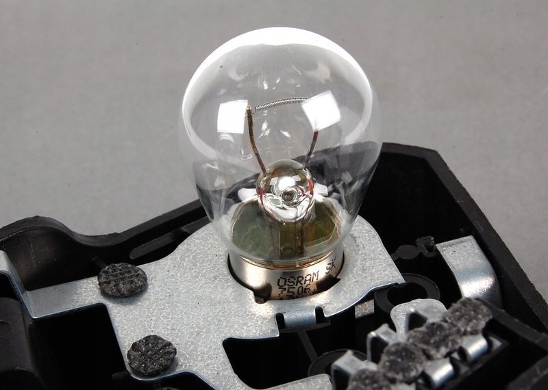 фото №8, Роз'єм лампочка ліва bmw e46 63217165743