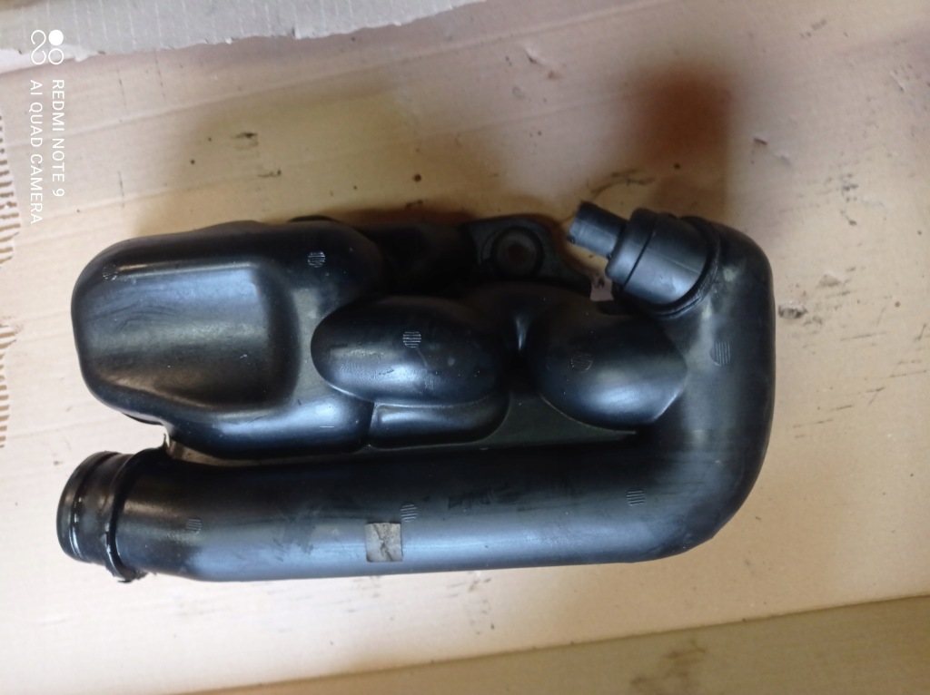 фото №1, Резонатор воздуха audi a2 036133354