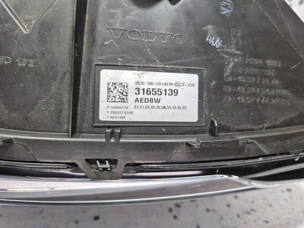 фото №7, Volvo v90 s90 ii full led. лампа права перед