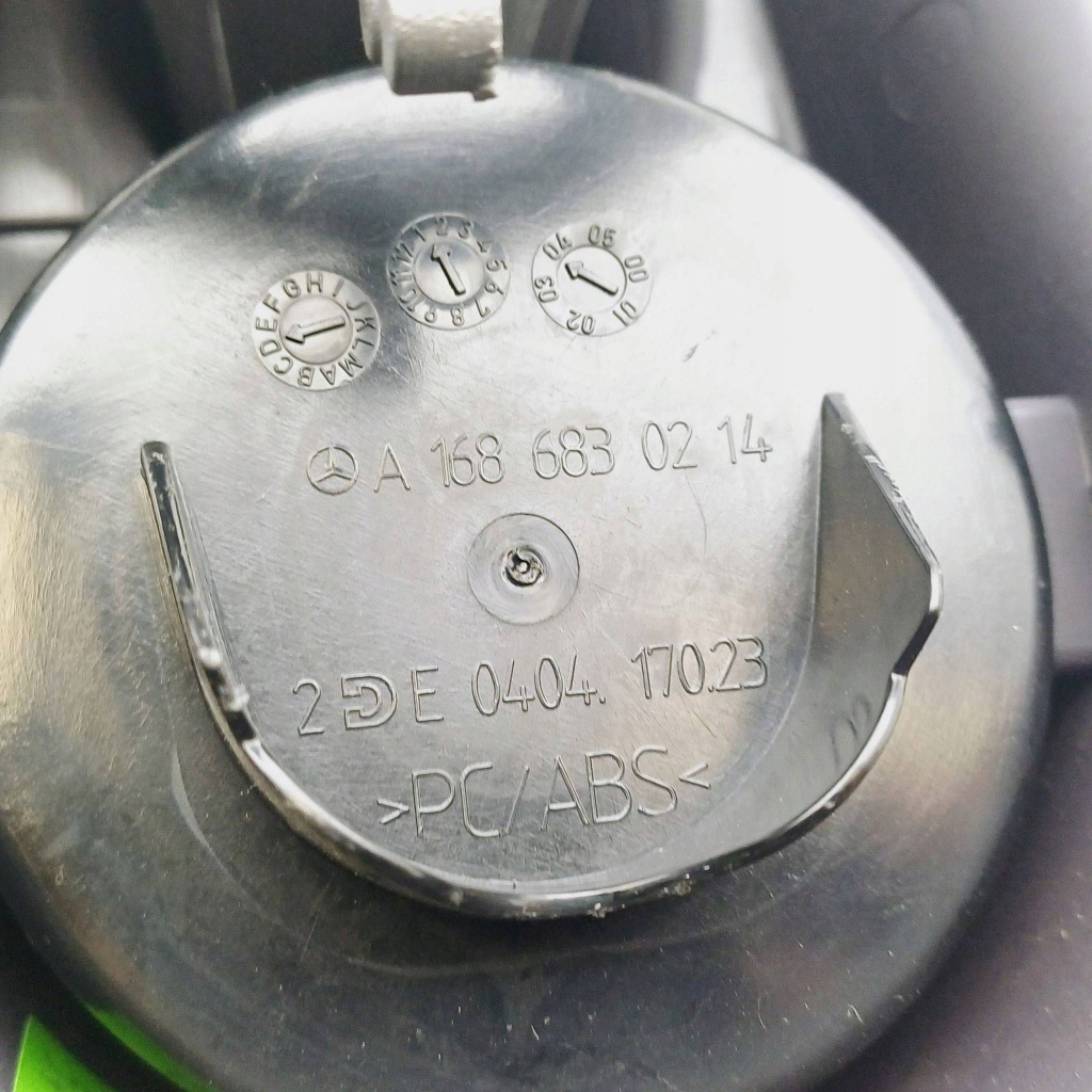 Подлокотник кожаный кронштейн на кружка mercedes benz w168 a1686830214 nr19 Недорого