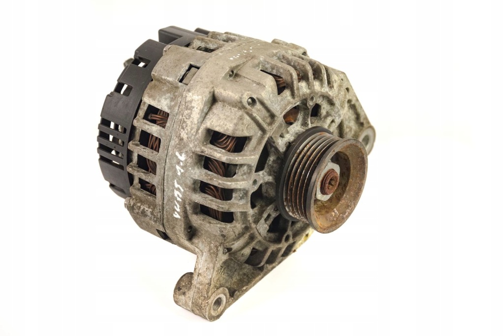 Купить 2000 vw passat b5 генератор 1800 бензин 06b903016d