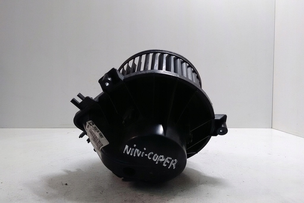 фото №1, Отопитель mini cooper r50, r53 r50rlgmw 1.6l бензиновый 2005