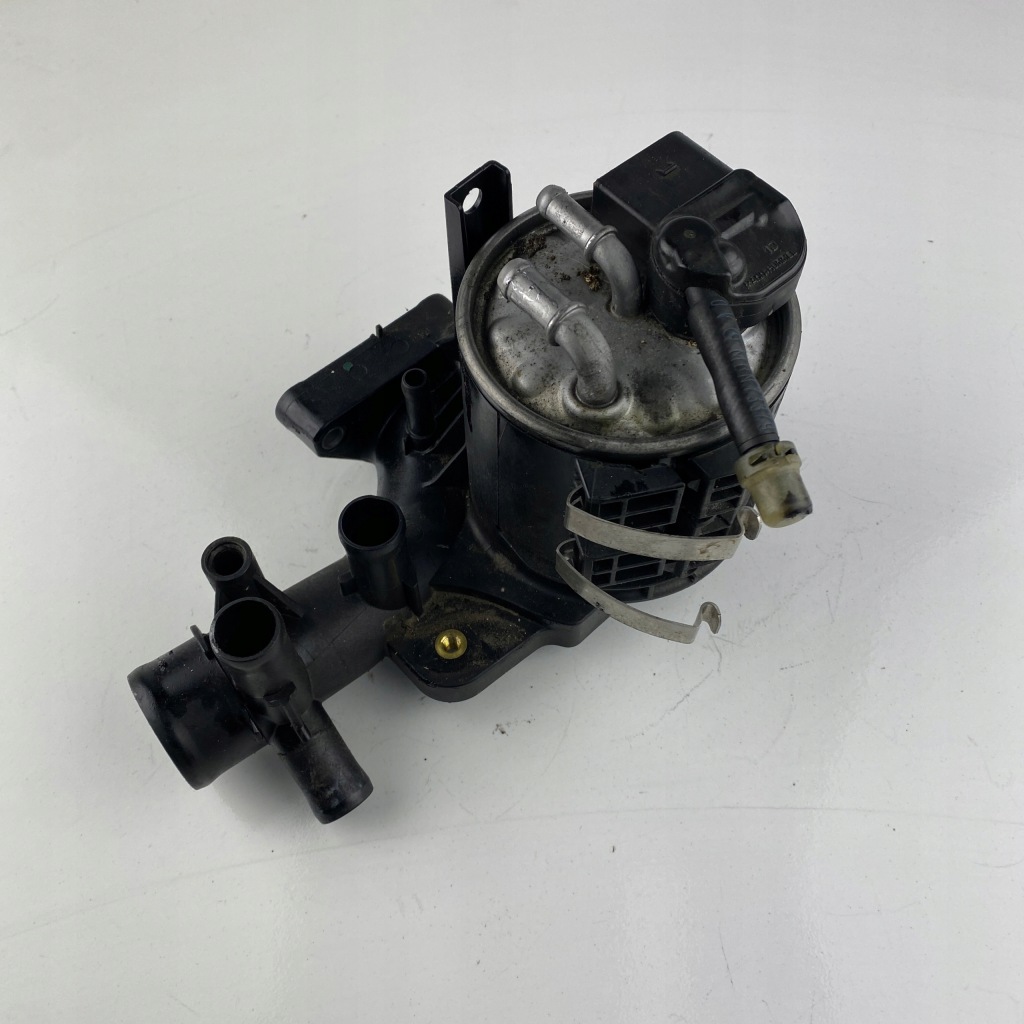 Купити Основа фільтра пального mercedes sprinter vito 2.2cdi c205 x253 c253 glc c s