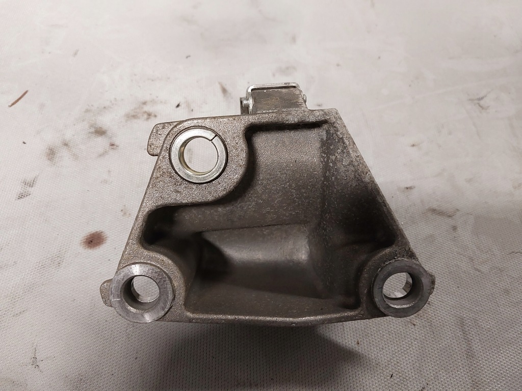 фото №3, Опора полуось renault scenic iv 1.3 tce 397743238r