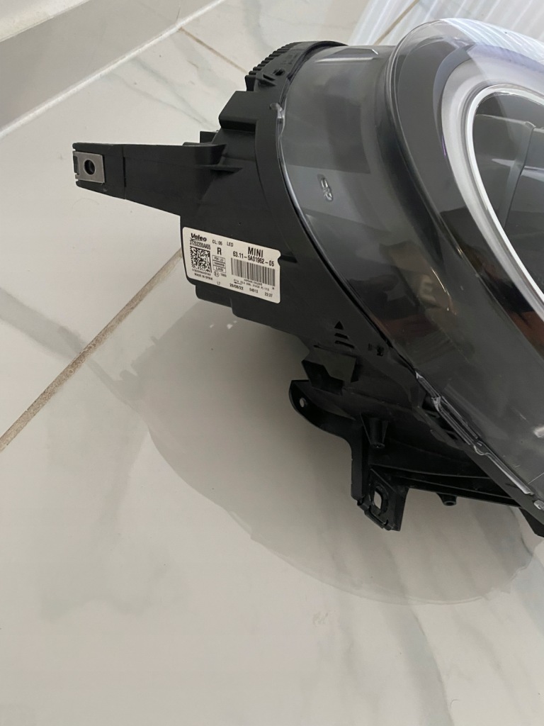 Mini f55 f56 рестайлінг  lci full led фара правий нова оригінал  європа  5a01962 в Україні