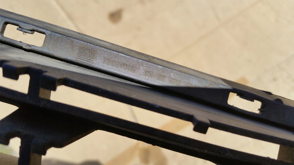 фото №7, Решётка бампера zafira b 13124978