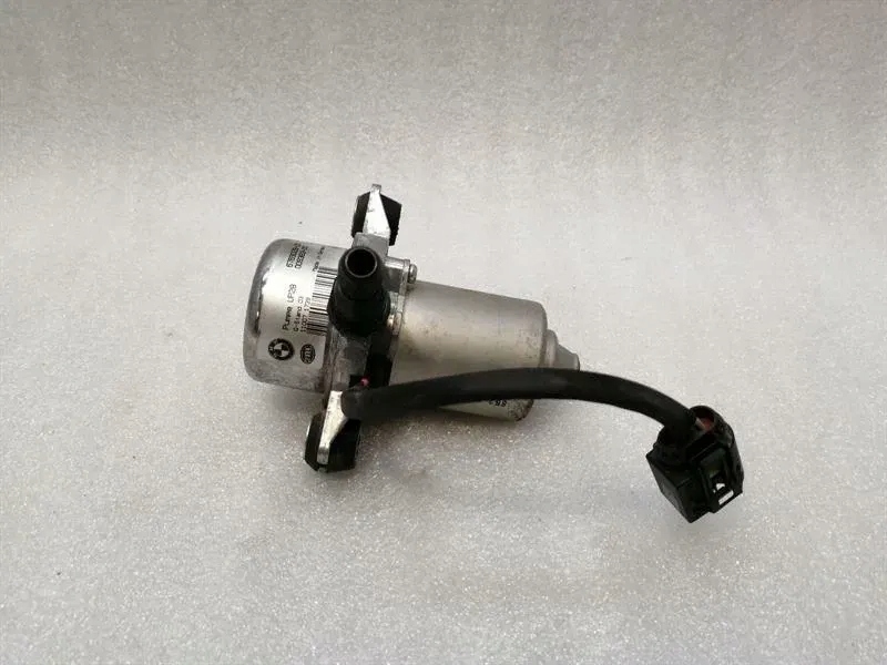 фото №6, Насос вакуумна bmw serii 6 e63 m6 v10 6769029 насос вакуумна