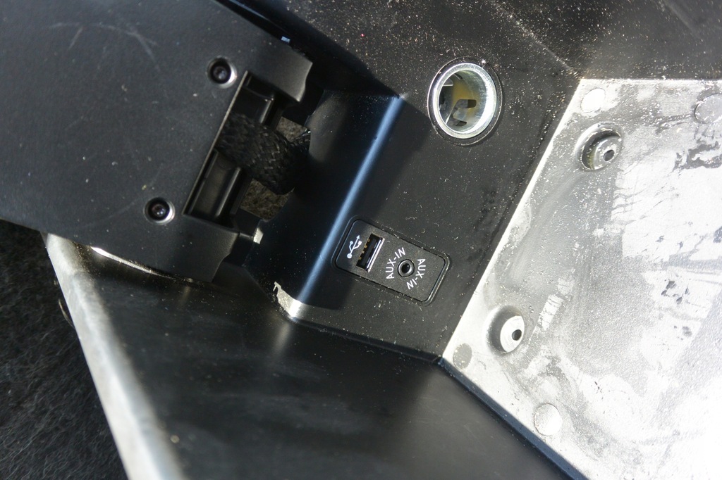 фото №9, Вкладиш бардачка тунель bmw x3 f25 x4 f26