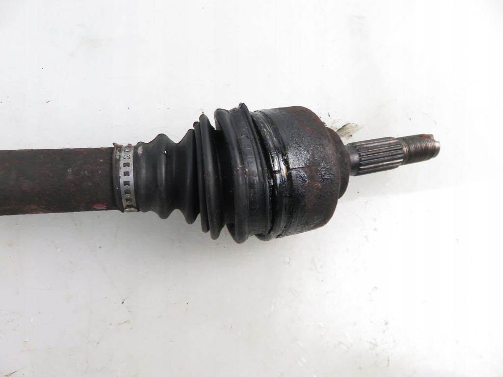 фото №3, Приводной вал передняя peugeot 207 1.4