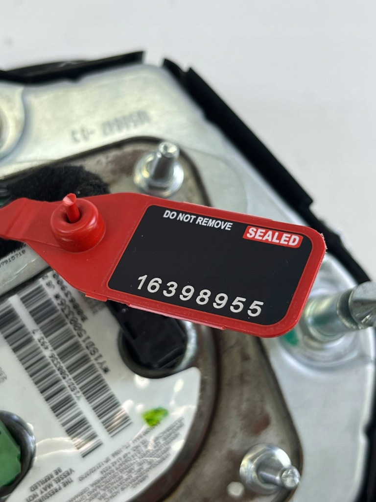 фото №8, Подушка воздушная водителя середина bmw x3 g01 6878440