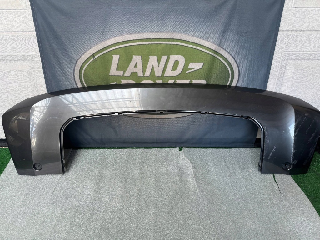 Купить Range rover l460 vogue накладка  бампера передней  m8e217f011c