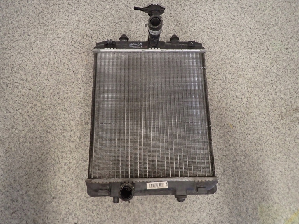 фото №1, Toyota aygo 1.0 benz 06-12 радиатор wody