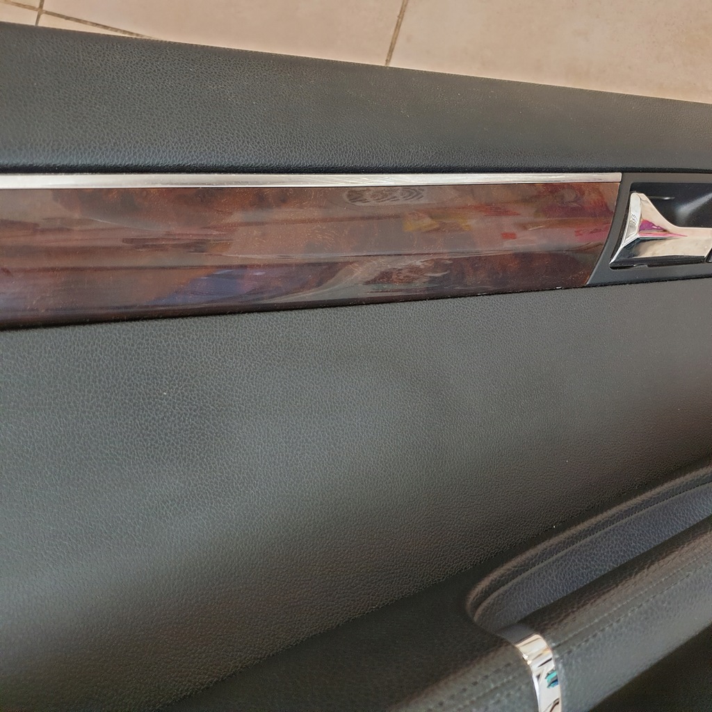 фото №7, Обшивка обивка дверь левый задняя mercedes r w251 long оригинальный номер eu