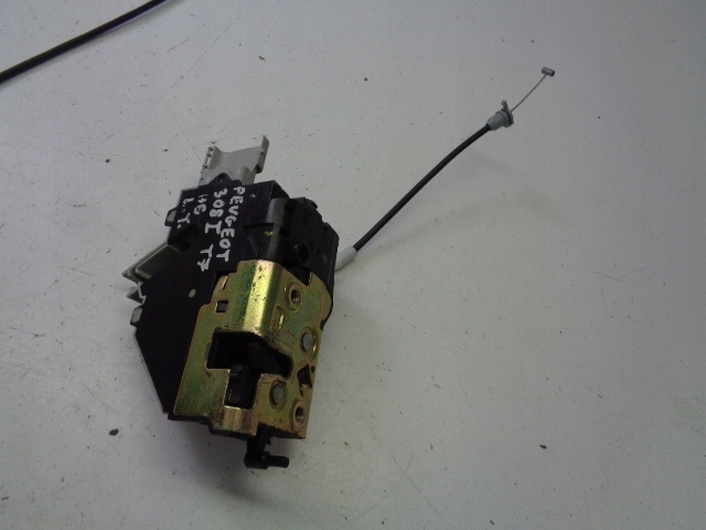 фото №1, Замок дверь левый задняя peugeot 308 i хэтчбек