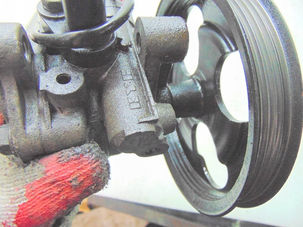 фото №8, Mitsubishi colt cjo 1.3 99r насос підсилювача